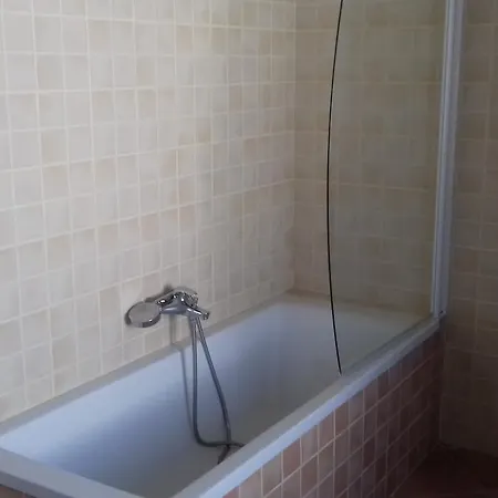 La Carnicera 3*